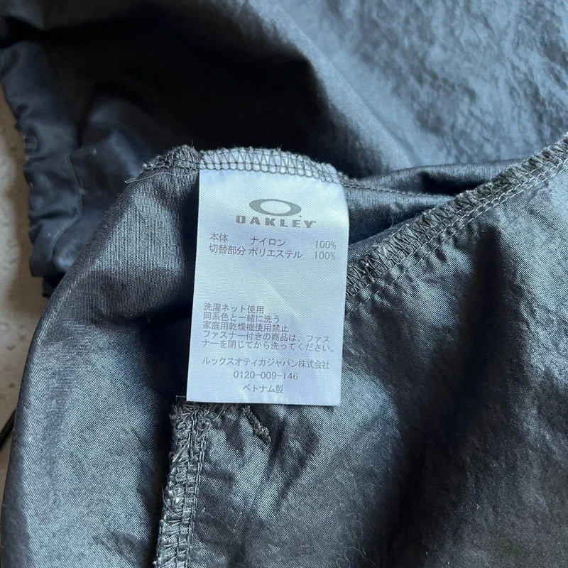 Vintage 00's Grey Black Camo Oakley Lightweight Jacket M