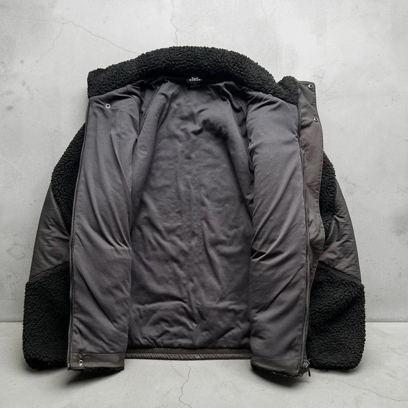 Vintage 00’s Black Oakley Technical Sherpa Fleece Jacket S