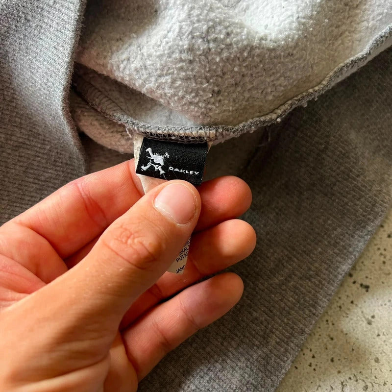 Vintage 00’s Grey Oakley Logo Hoodie M