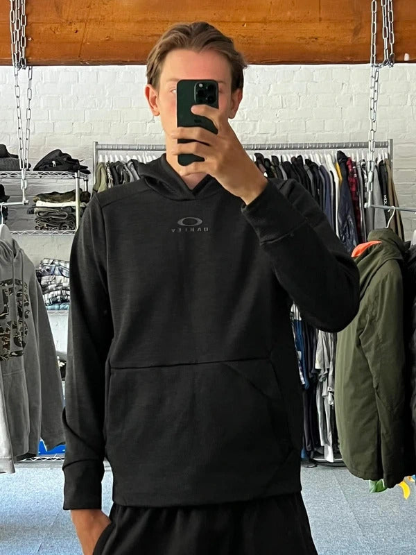Black Oakley Textured Performance Fit Hoodie M
