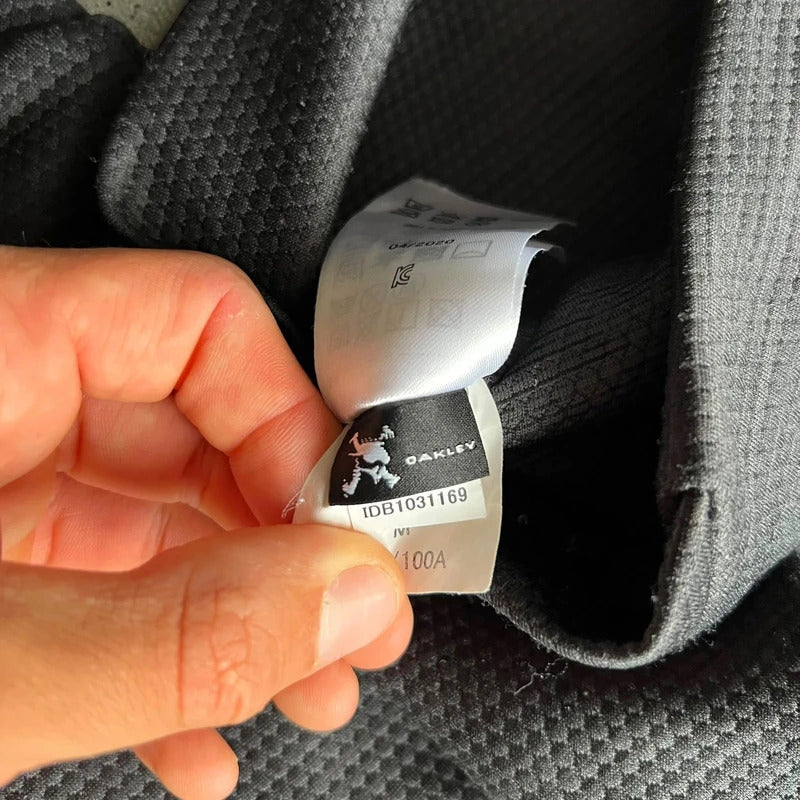 Black Oakley Textured Performance Fit Hoodie M