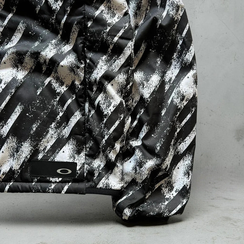 Black White Digi Camo Oakley Technical Water Resistant Insulated Jacket Coat S