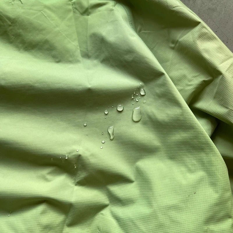 Women's Vintage 00's LL Bean Green Lightweight Gortex Jacket S